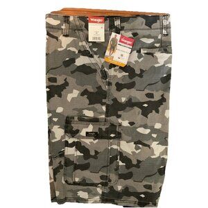Wrangler Camo RipStop Cargo Shorts with Stretch Relaxed Fit Men’s 48x10